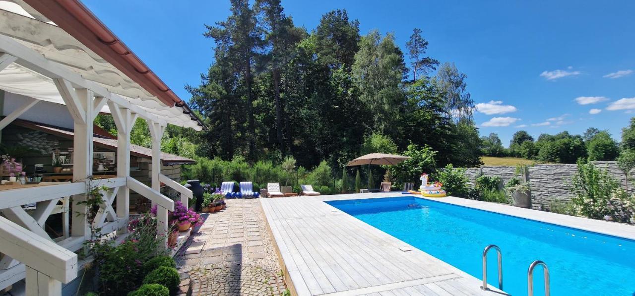 Cottage On The Hill Kielno Bagian luar foto